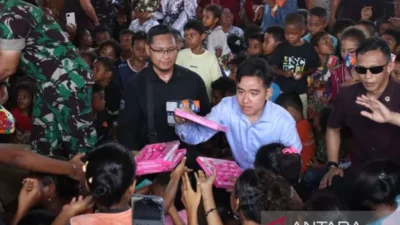 Wapres Gibran Kunjungi Korban Erupsi Gunung Lewotobi